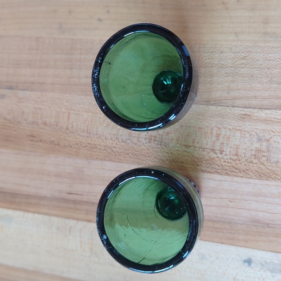 Shot glasses, set of two vintage green bottle top shot glasses - Picture 2 of 5